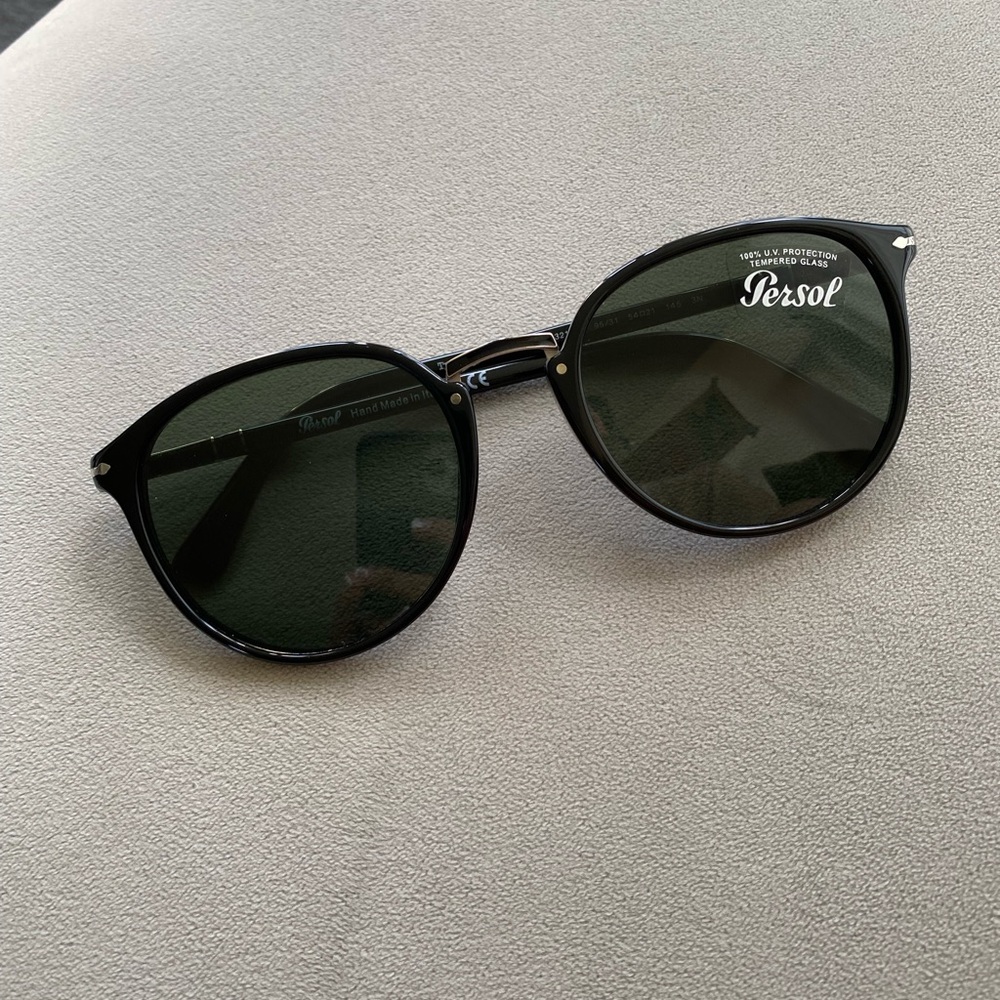 Persol Typewriter Evolution Sunglasses Black/Green polarized 3210-S 95/31 54 21